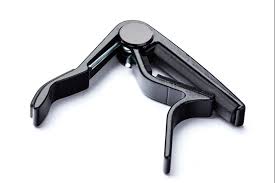 BANJO TRIGGER CAPO BLACK -FLAT